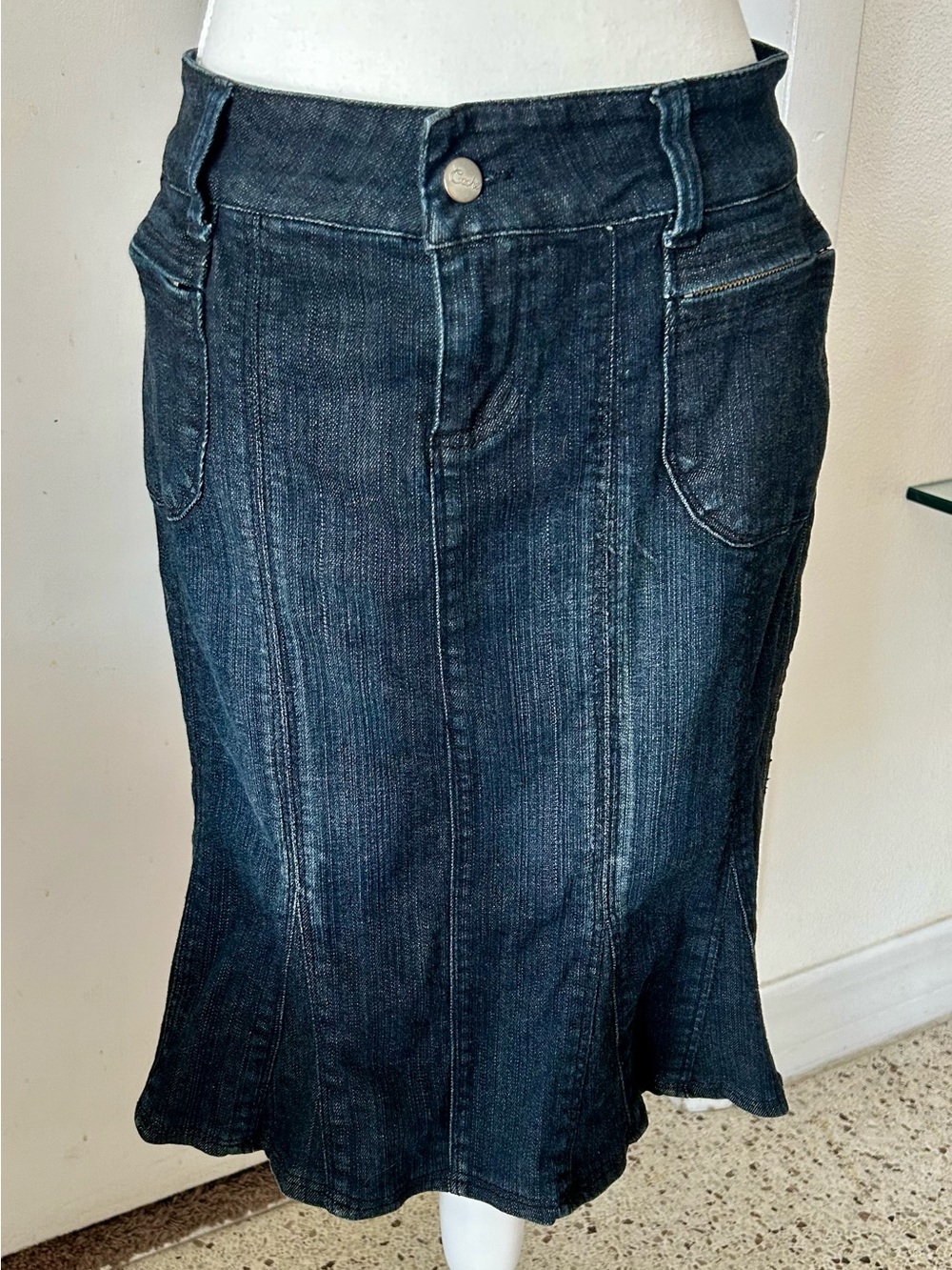 Cache Dark Blue Flared Denim Skirt